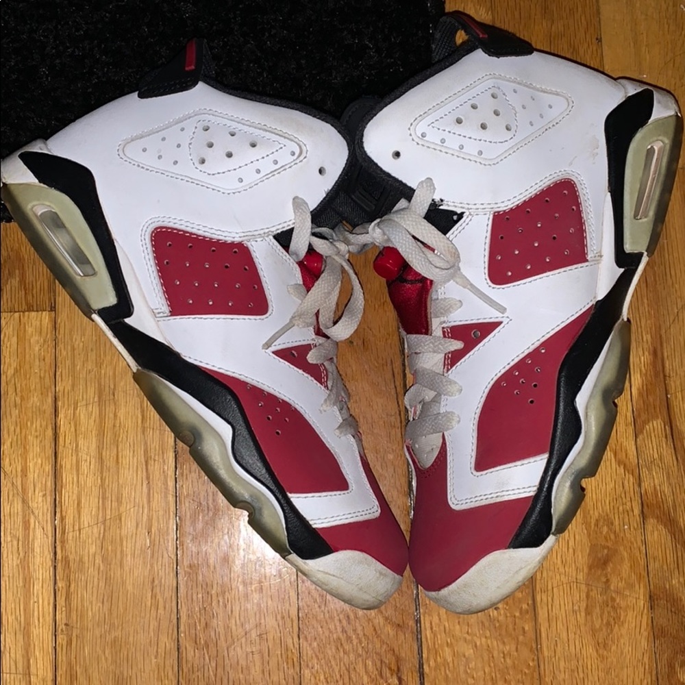 Jordan Retros - Picture 2 of 4